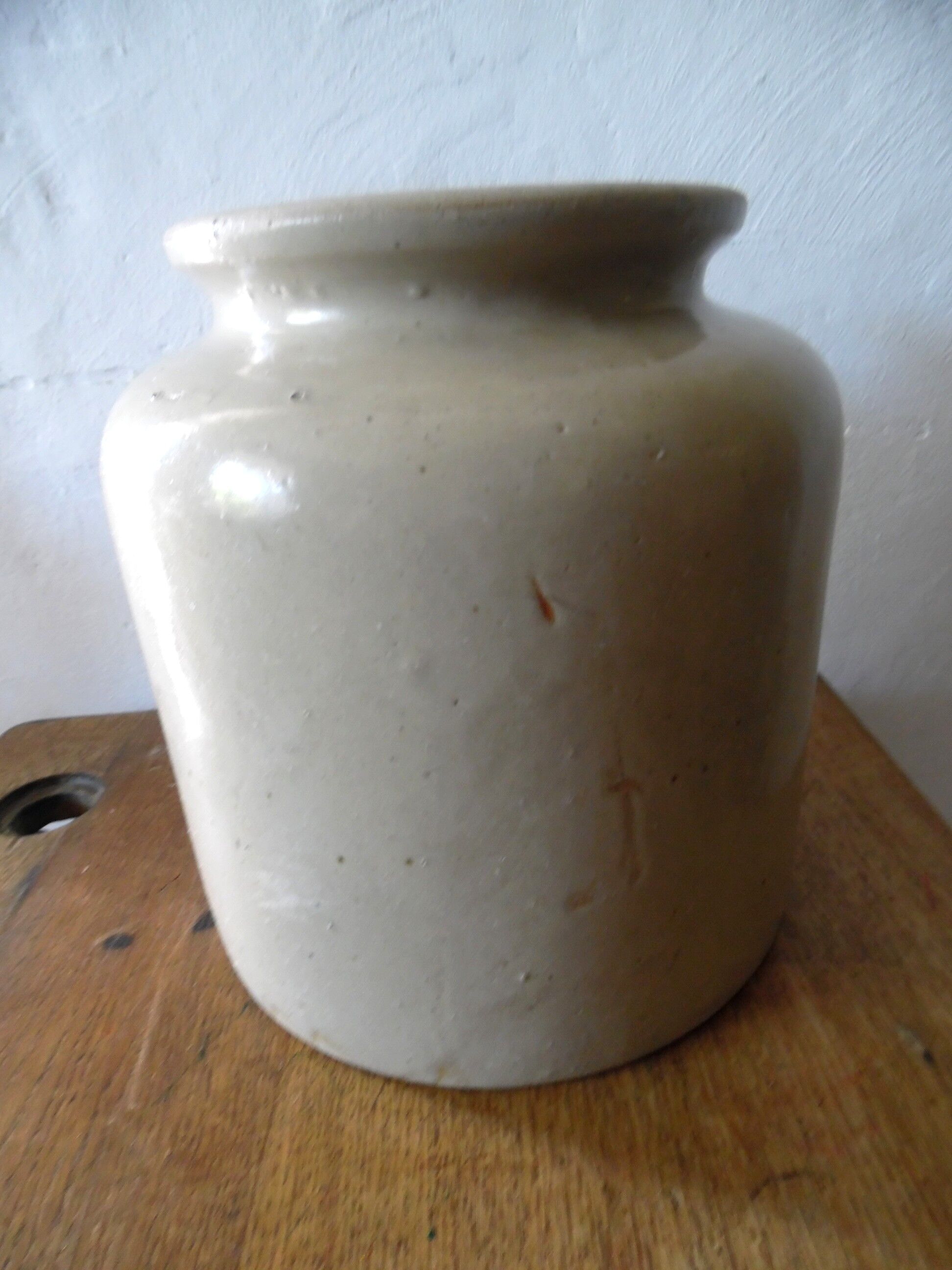 Cream glazed stoneware