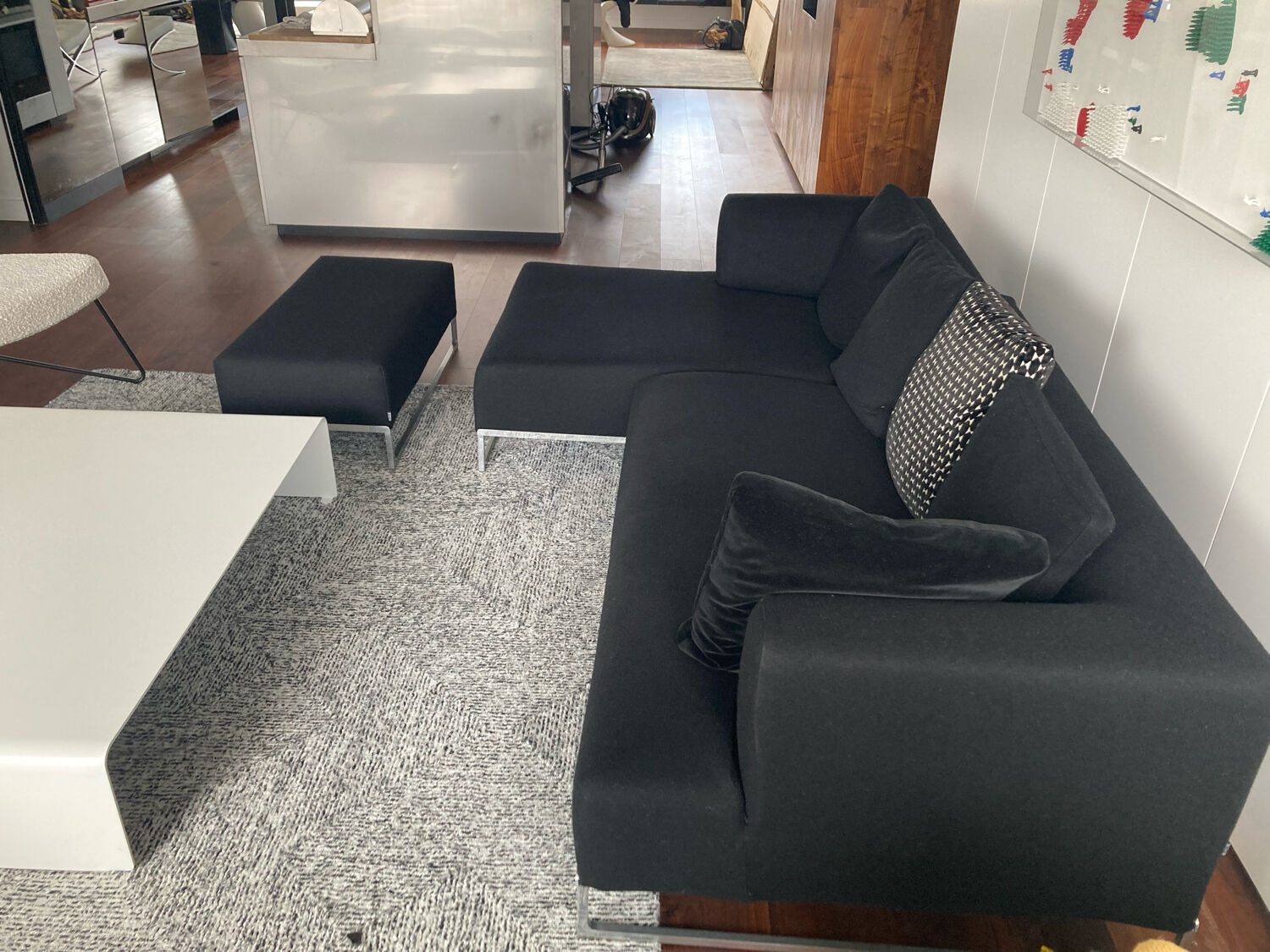 Sofa B&B Italia black