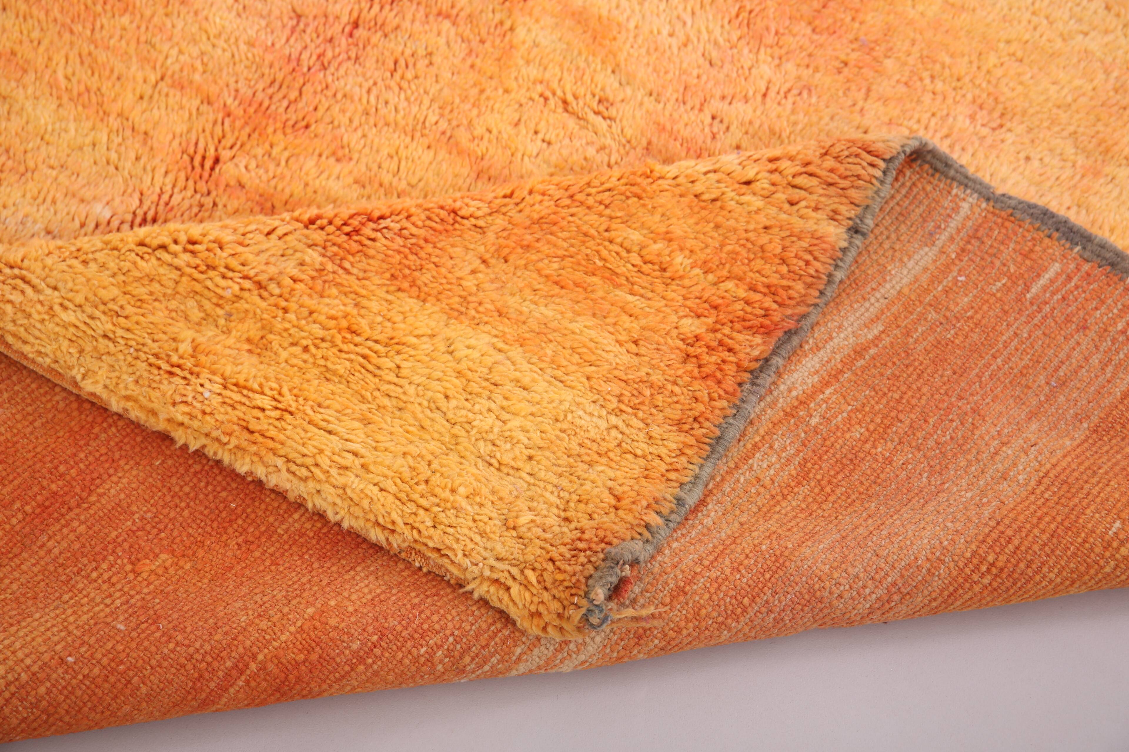 Vintage Moroccan Rug 203 x 281 cm - Handmade Berber Rug - Old Moroccan Rug