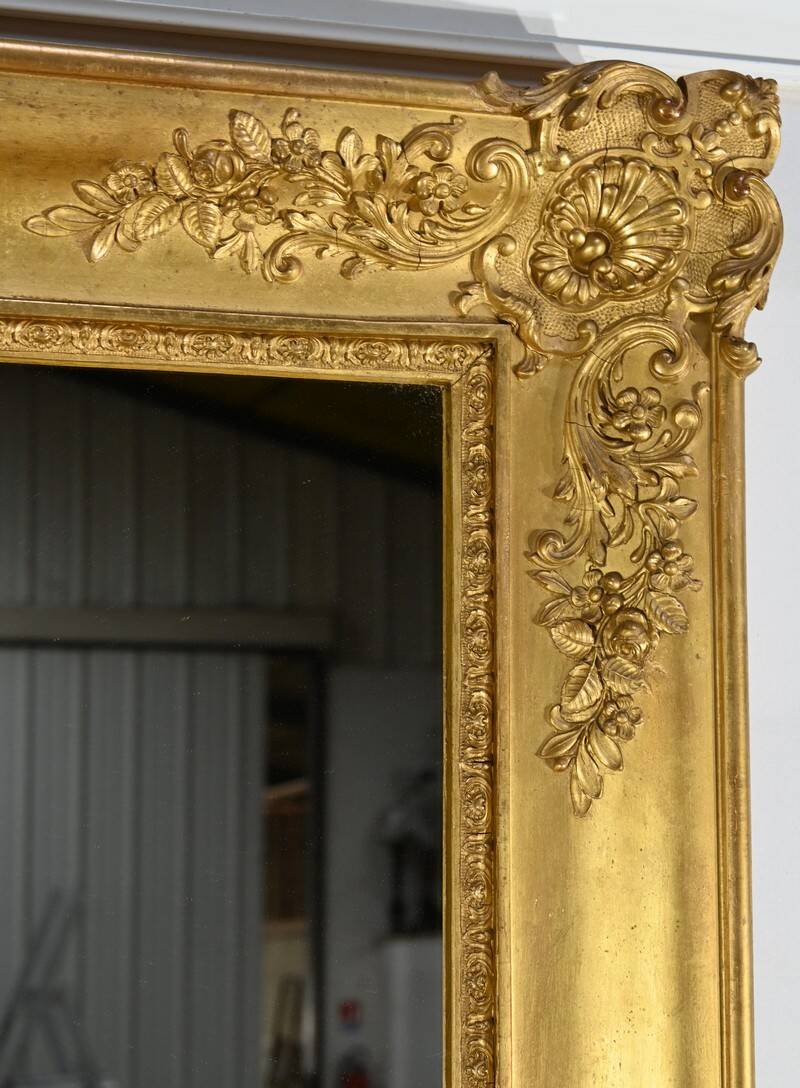 Important Gilded Mirror, Louis XIV style – Mid 19th century