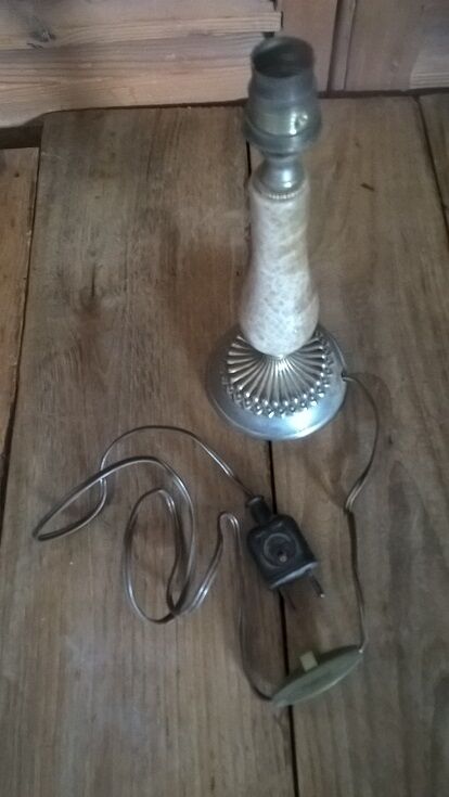 Alabaster bedside lamp vintage gypsum