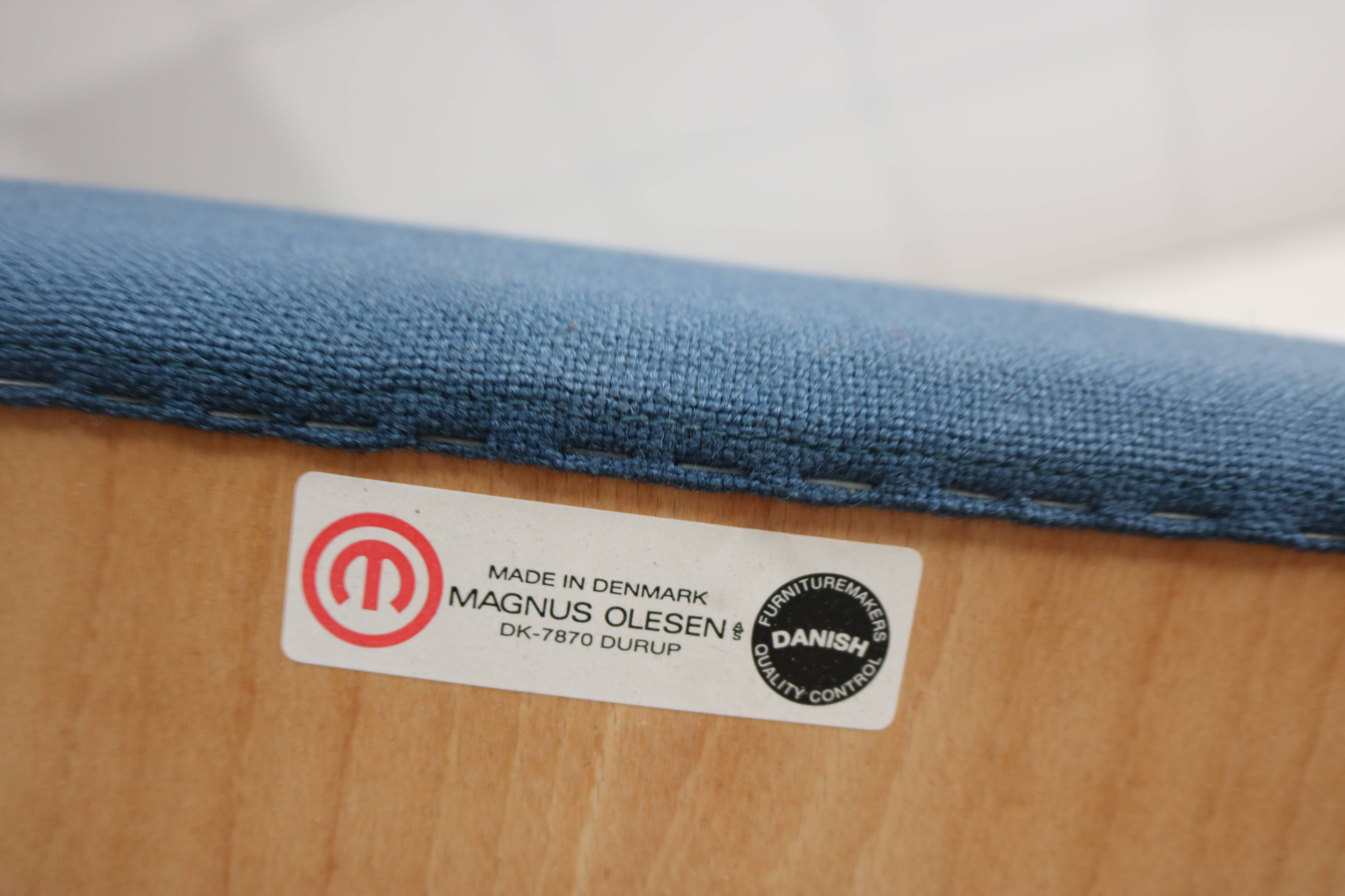 Vintage chairs | dining chairs | Magnus Olesen