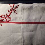 Antique tablecloth embroidered in kelsch