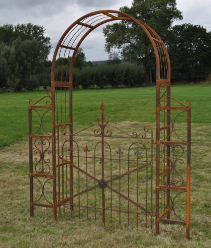 Arche de jardin avec portillon en fer forgé
