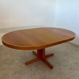 Vintage 70s Scandinavian design oak extendable table