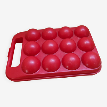 Boîte à œufs vintage plastique rouge