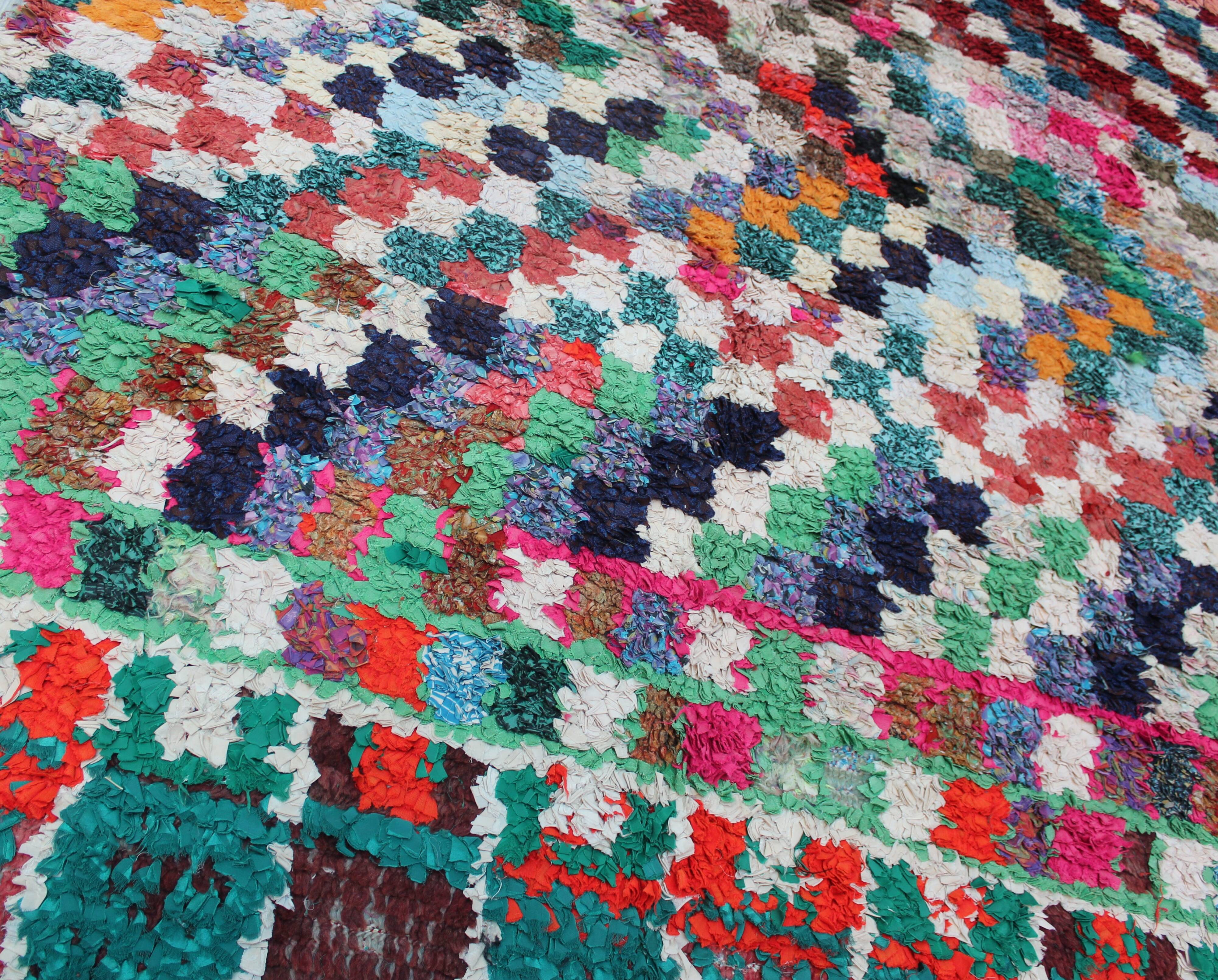 Moroccan rug, Boucherouite, Berber boucherouite carpet,boucherouite Moroccan berber carpet.