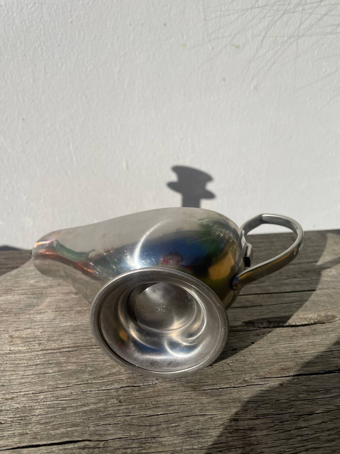 Royal BB silver-plated metal gravy boat