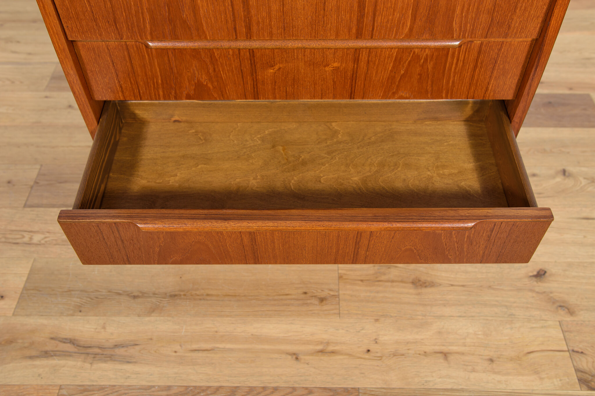 Mid-century danish teak dresser, 1960s