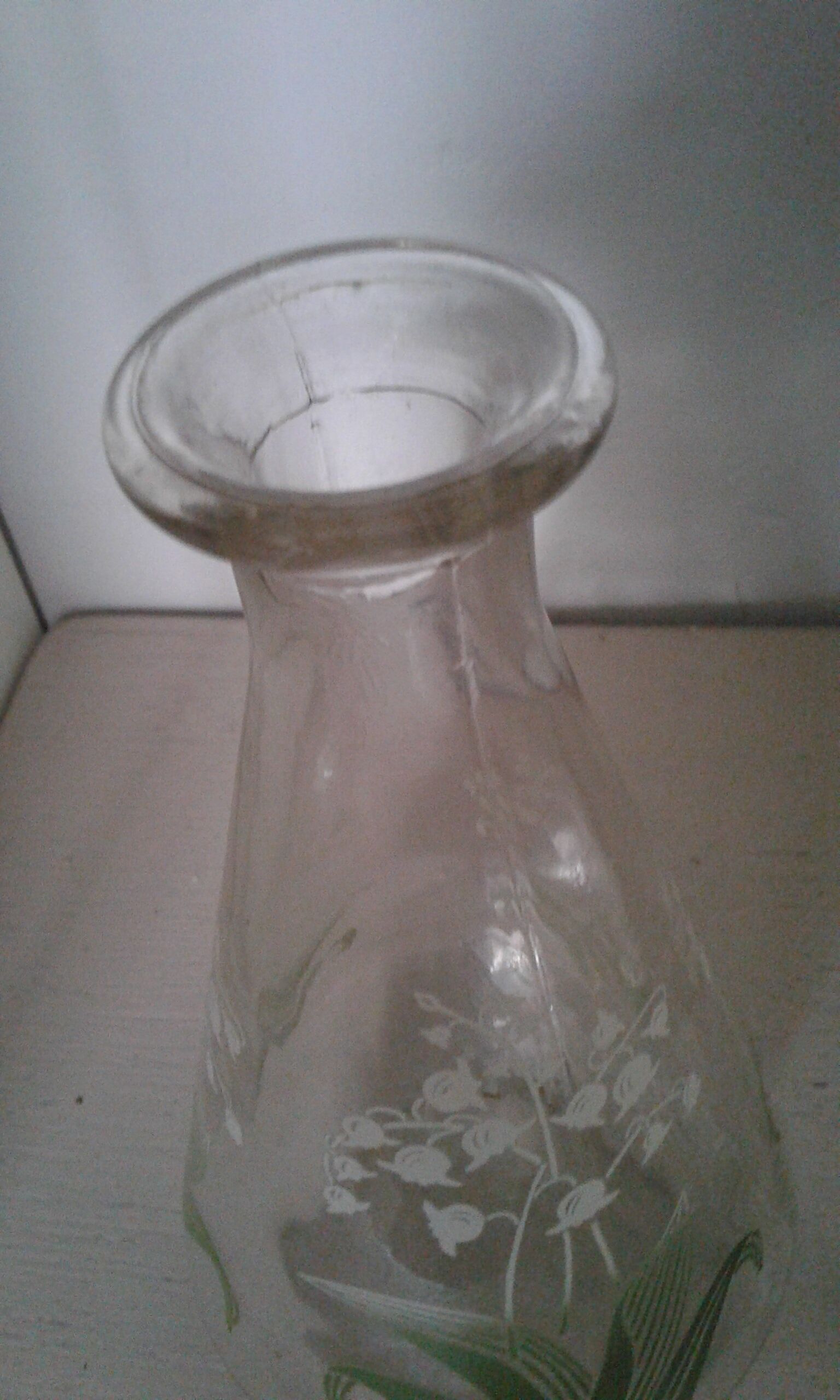 Carafe with Muguet decor cap