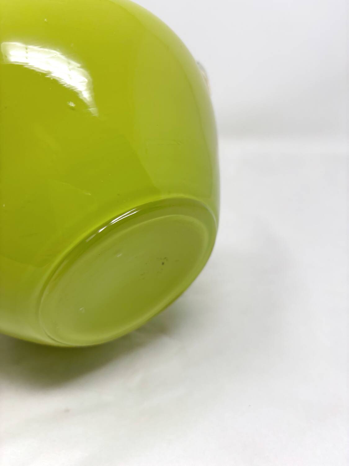Empoli opaline lime green vase