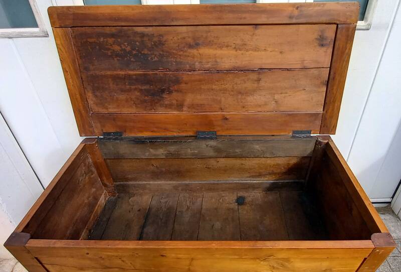 Old solid oak cabinet with its large drawer.