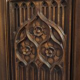 Wardrobe in Gothic style