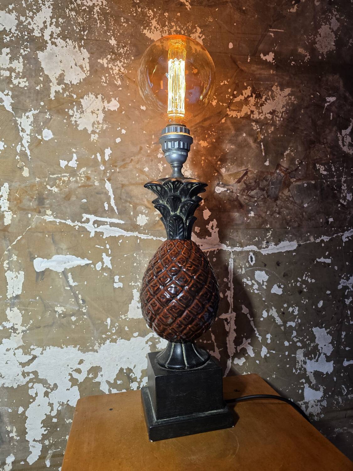 Pineapple lamp 🍍 Ugo Zaccagnini