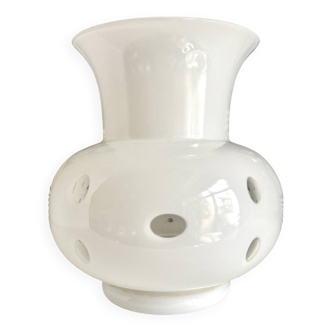 Vase balustre overlay en opaline blanche