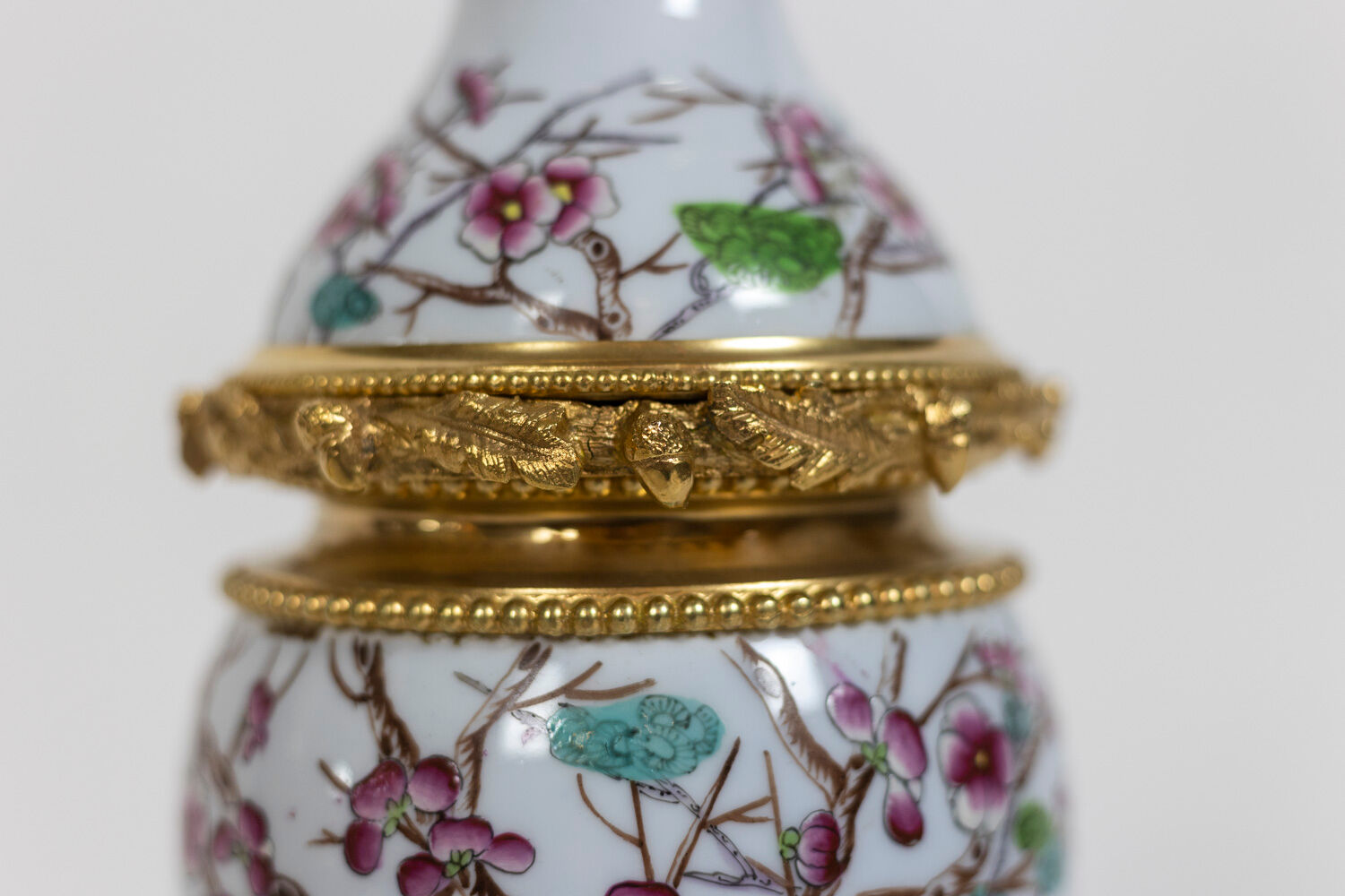 Maison Samson Pair of Canton porcelain lamps, circa 1880