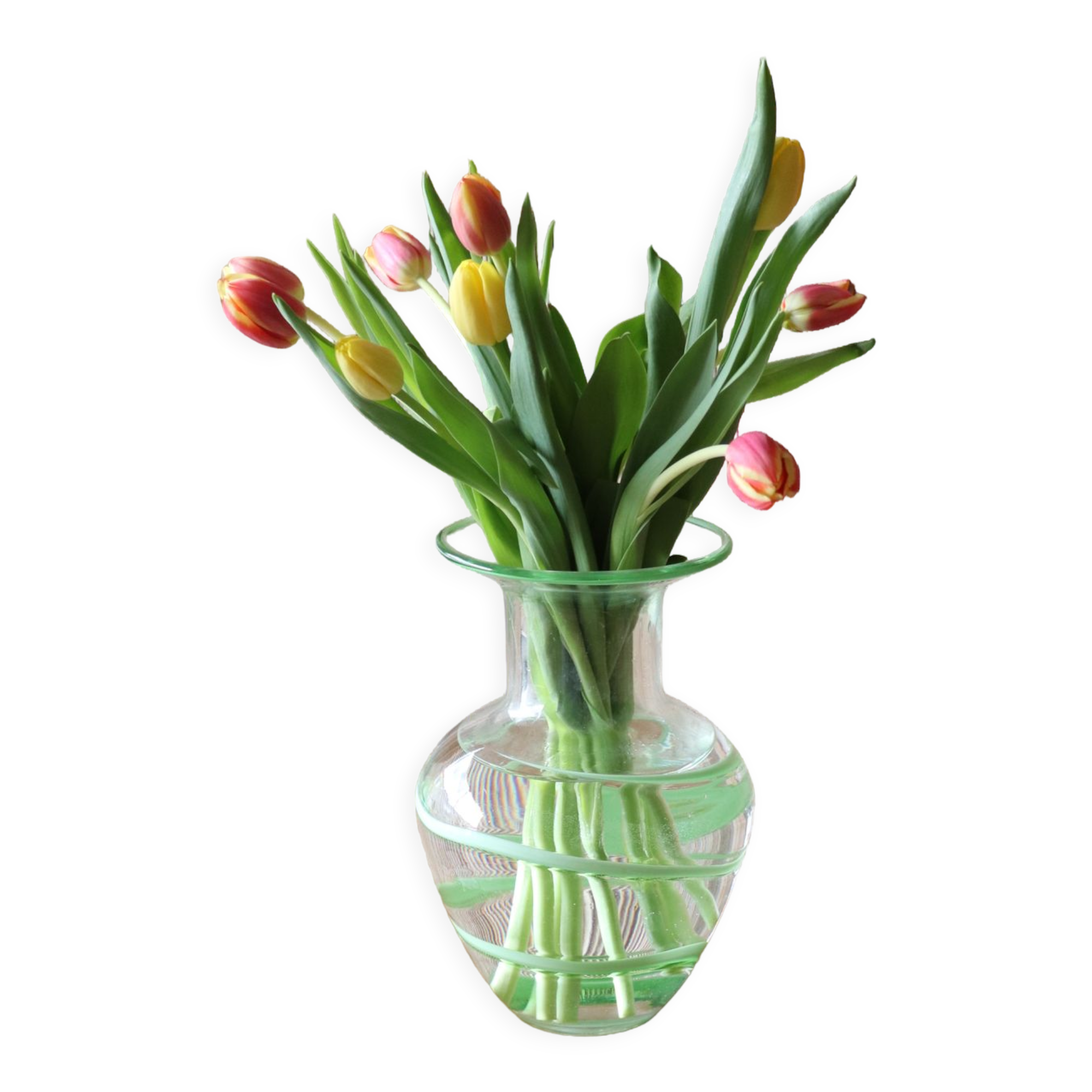 Vase en verre soufflé à motif vert