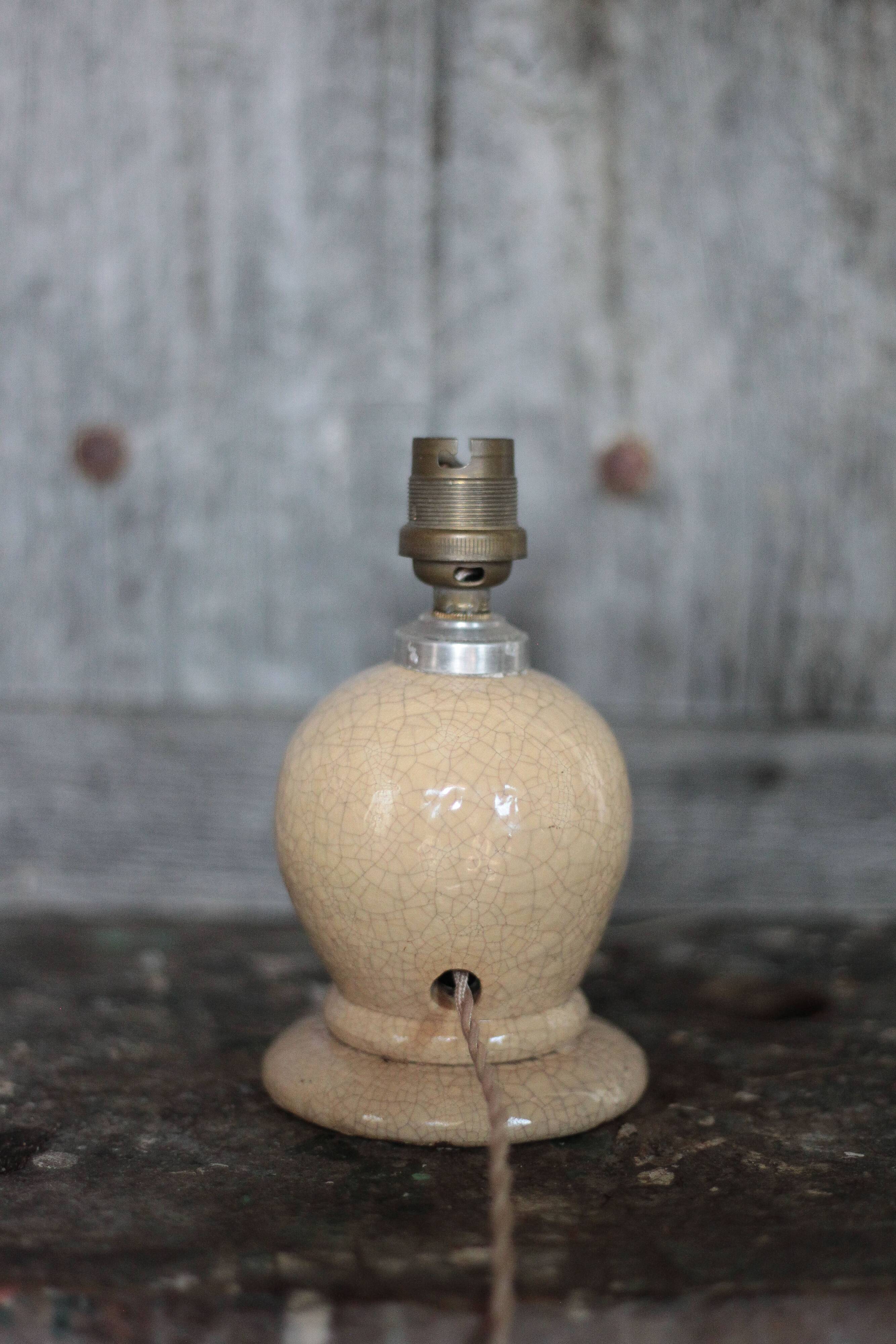 Cracked ceramic Art Deco lamp, table lamp, bedside lamp.