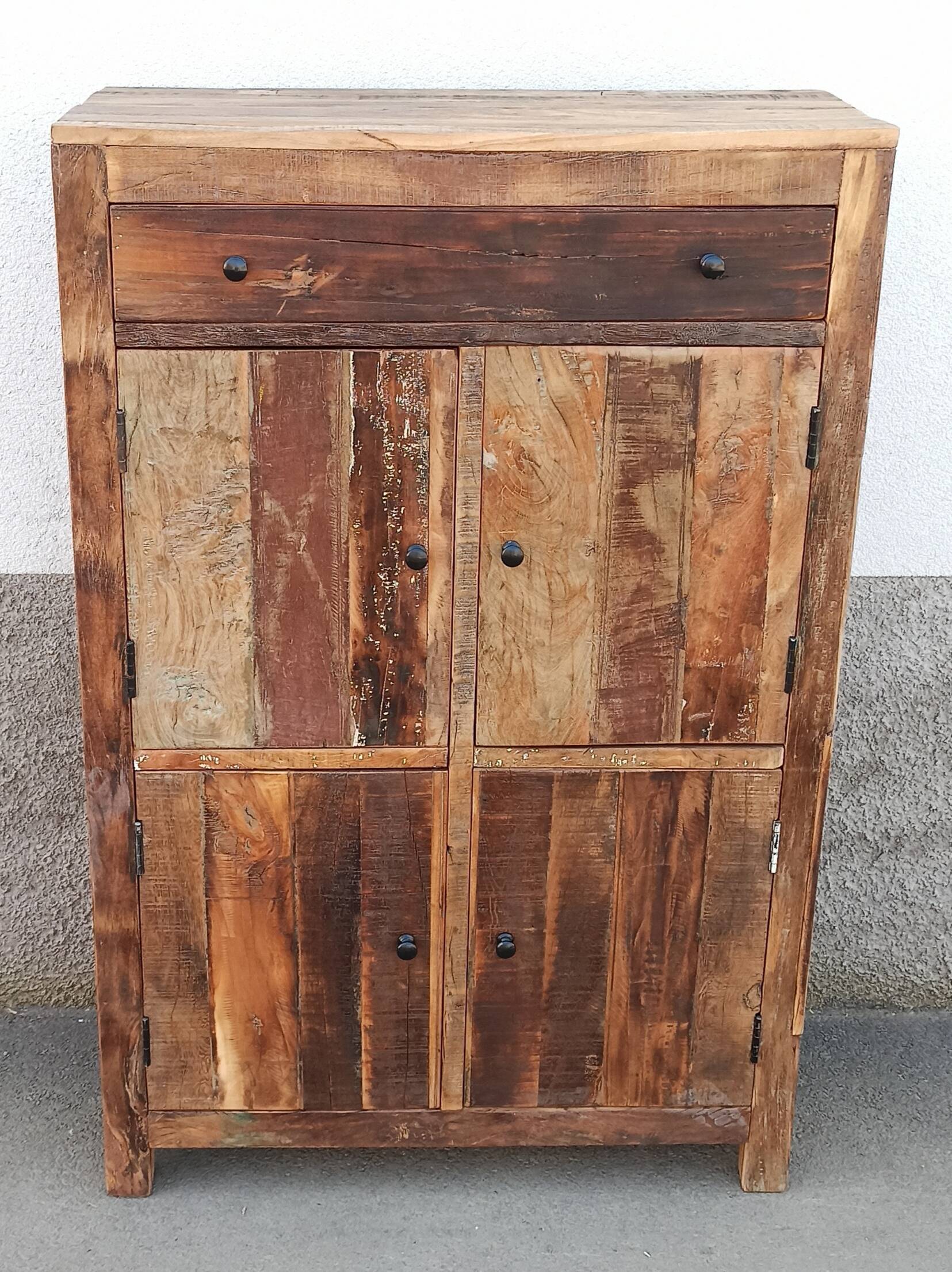 Antique wooden cabinet with 4 doors and 1 drawer