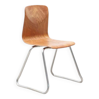 Chaise Flötotto traîneau coque droite chêne et chrome