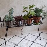 Metal indoor planter