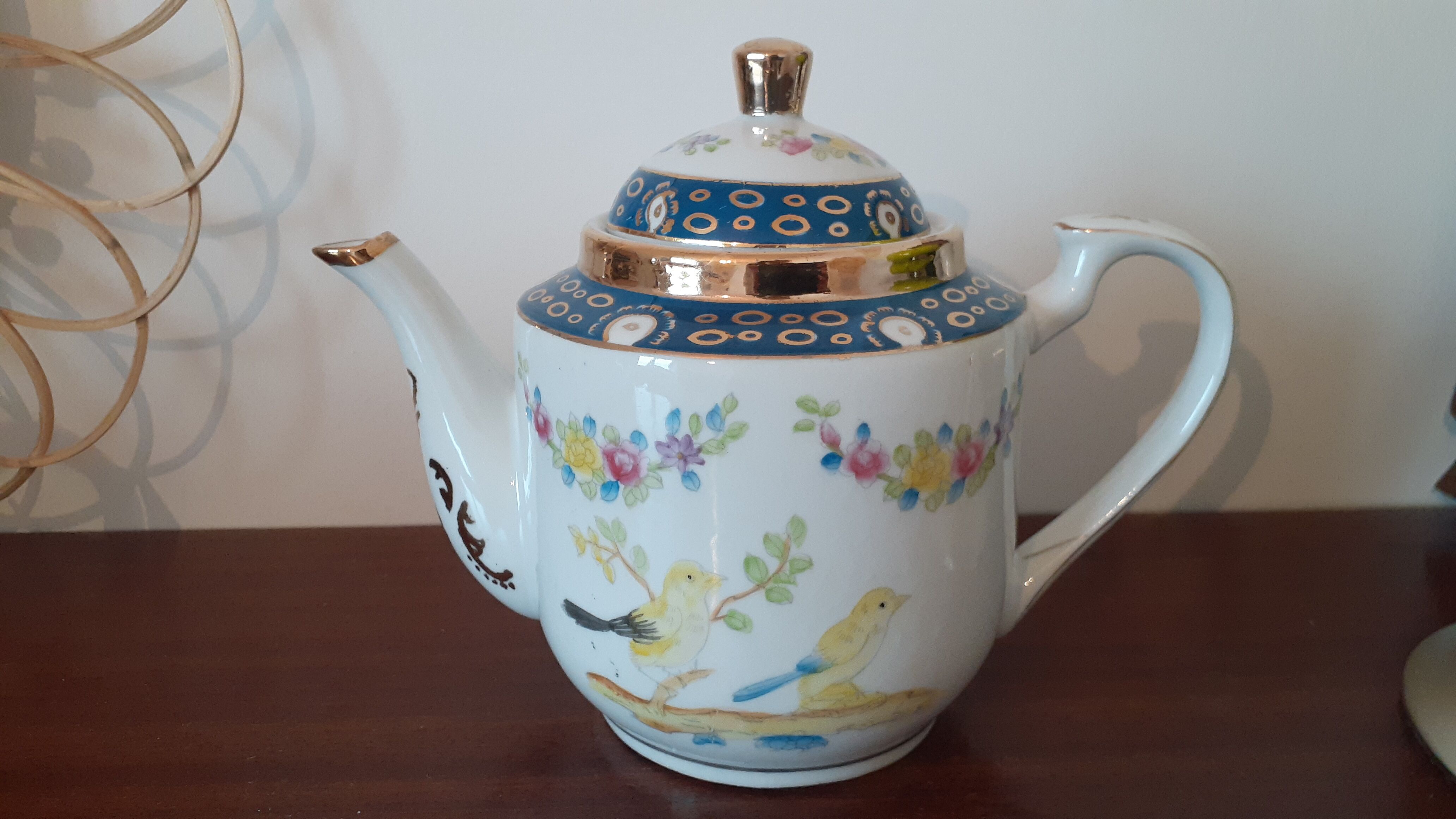 Chinese porcelain teapot