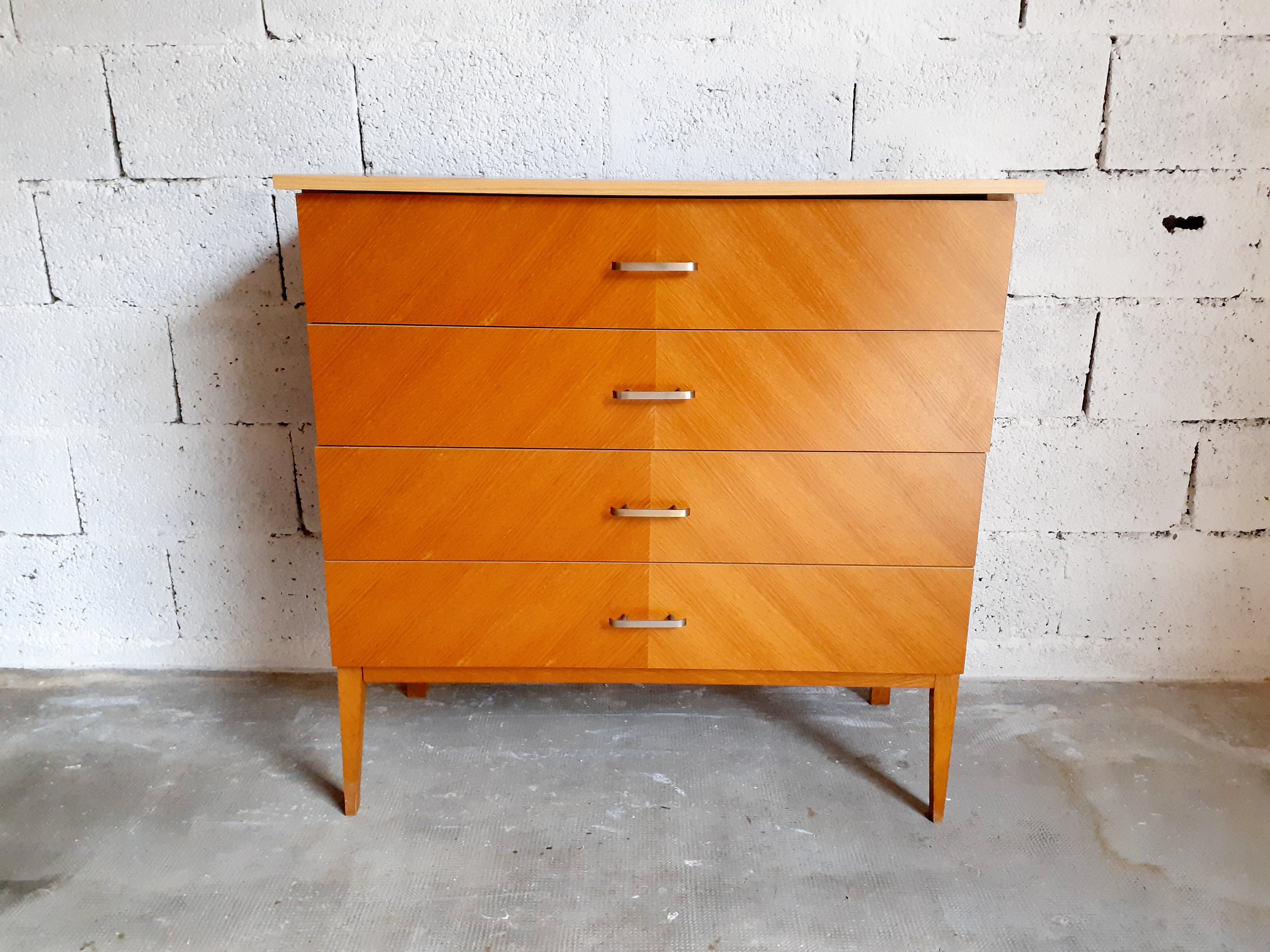 Commode vintage années 50 60 en bois