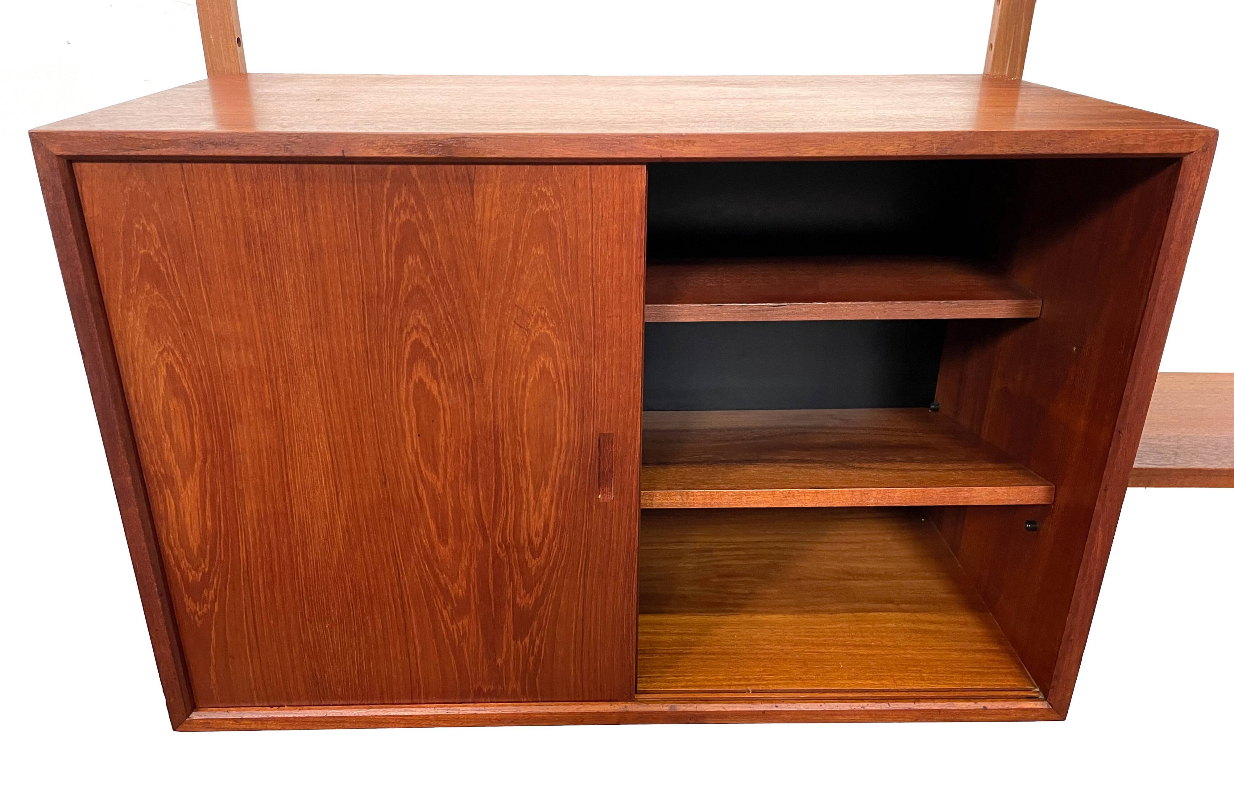 Vintage Poul Cadovius Royal System wall system wall