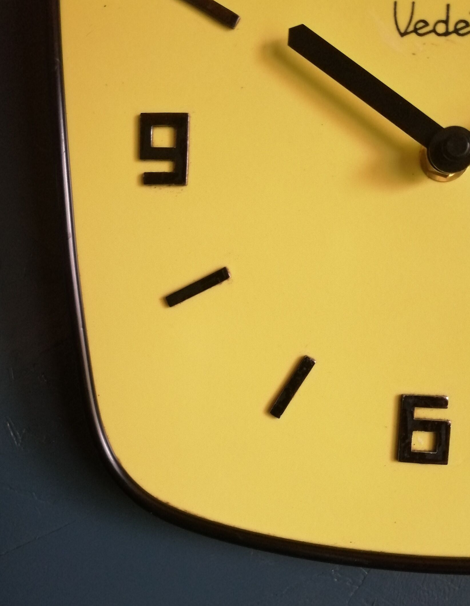 Vintage formica clock silent wall clock "Yellow Star"