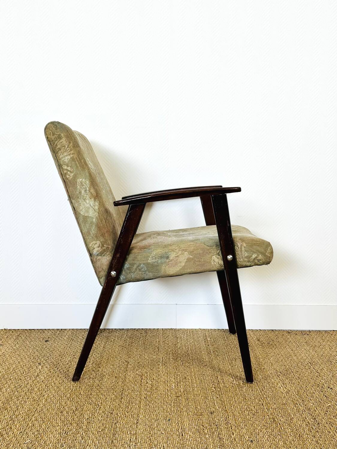 Fauteuil scandinave pieds compas 1960