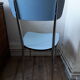 Chaise formica avec pieds à embouts chromés