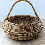 Grand panier en osier tressé