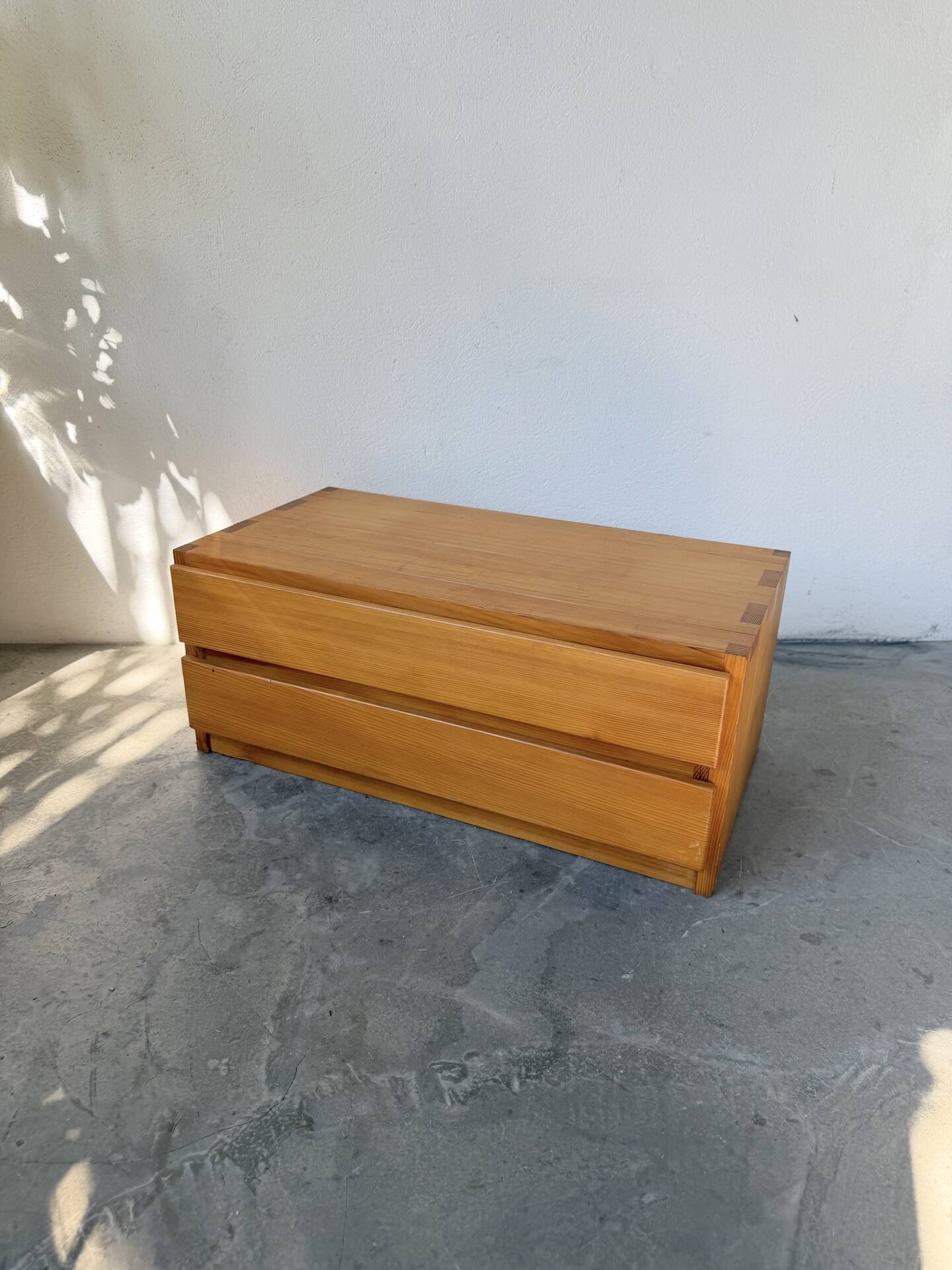 Bedside cabinet pine Maison Regain