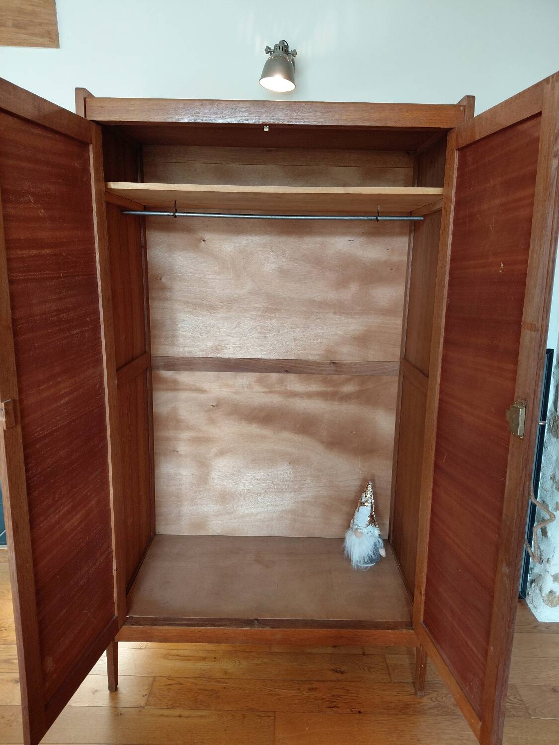 Vintage 1960s wardrobe