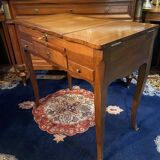 Louis XV dressing table in solid walnut from the 18th century marked N. Armant