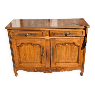 Buffet ancien en bois massif clair