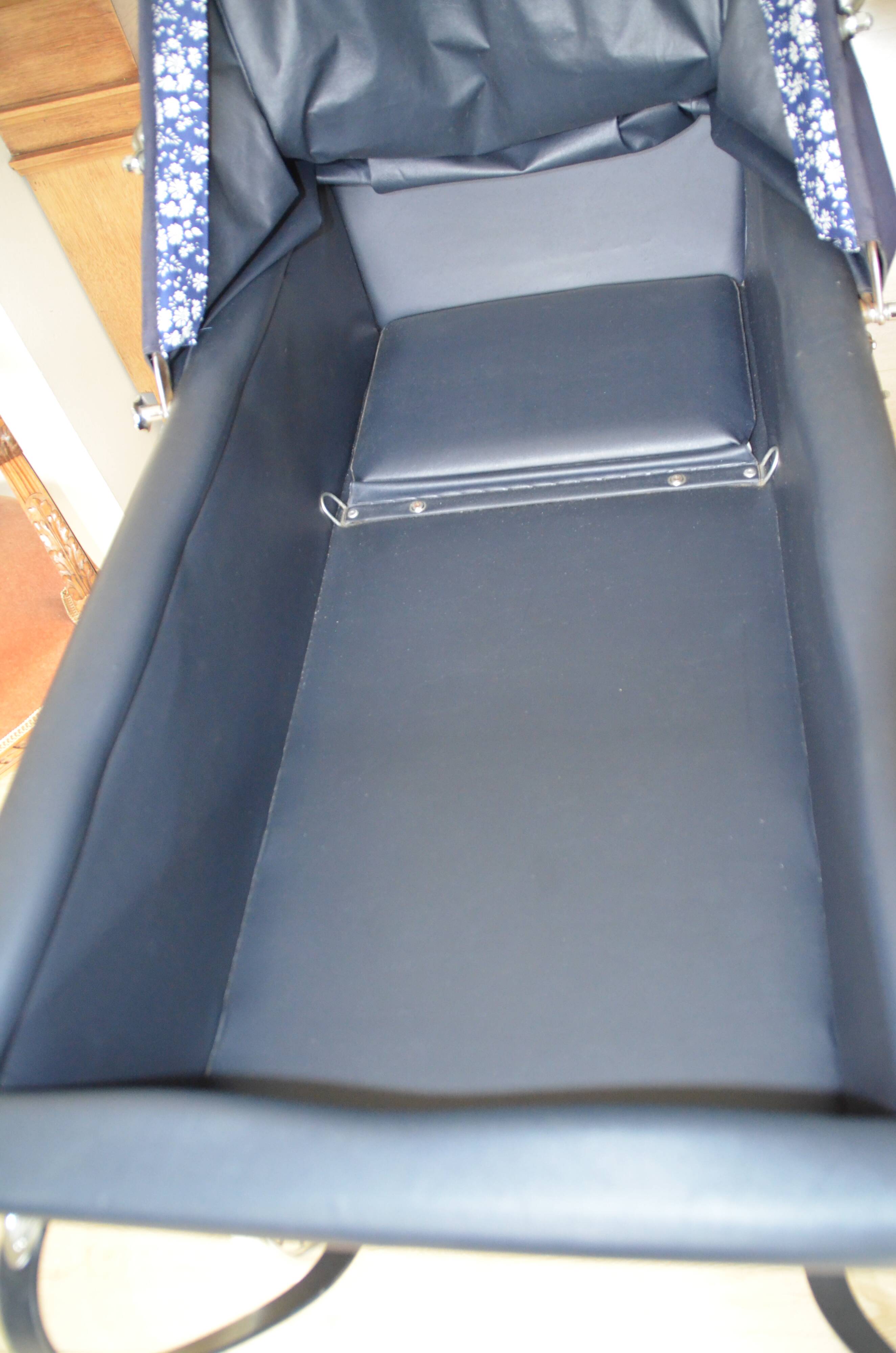 English Landau Silver Cross Wilson restored