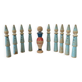 Jeu de quilles anciennes