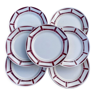 7 assiettes  plates en porcelaine blanche et rouge bordeaux vintage Badonviller modèle Louise