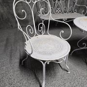 Salon de jardin ancien en fer forgé, début du XXe siècle