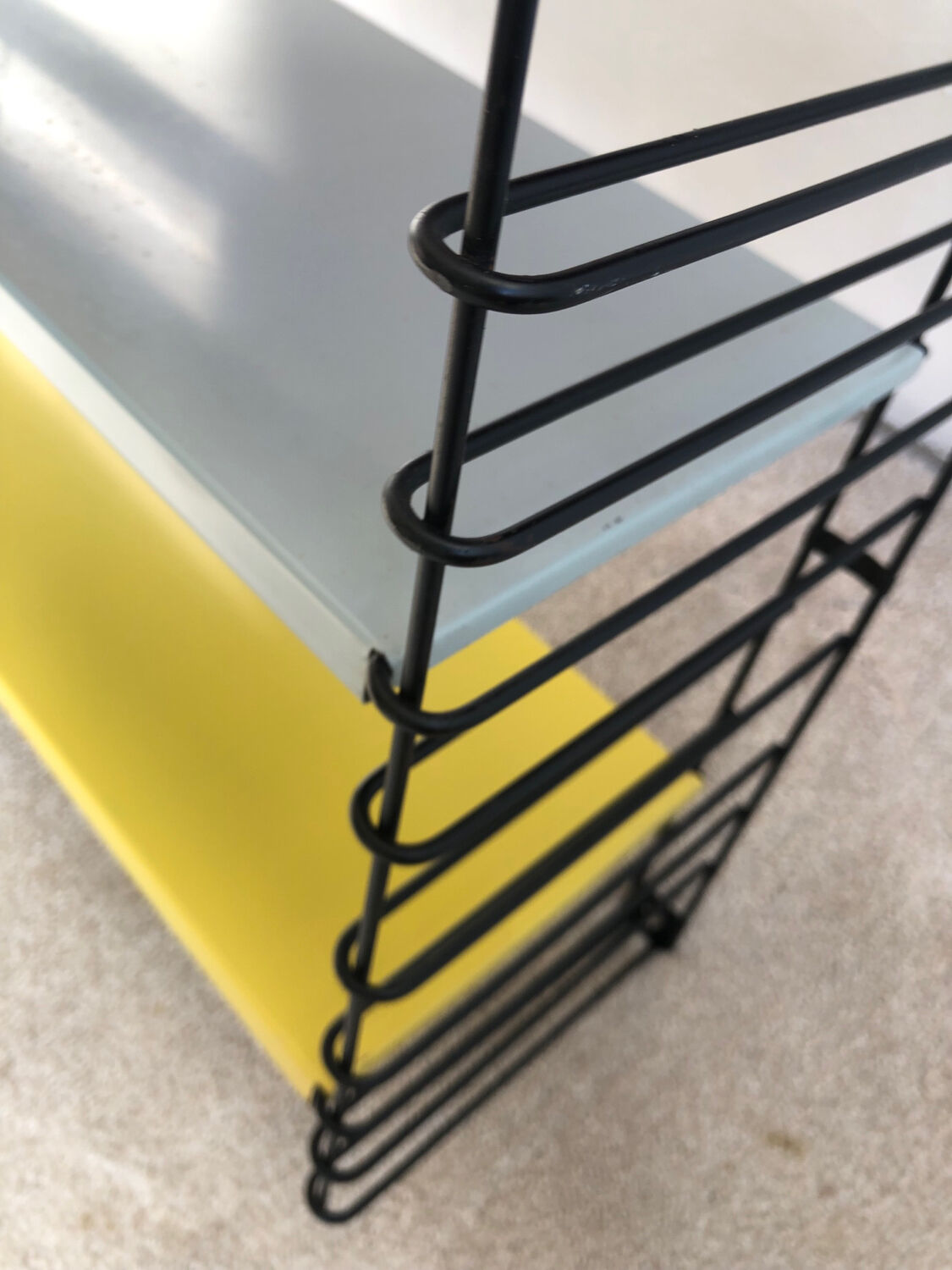 Vintage tomado holland shelf