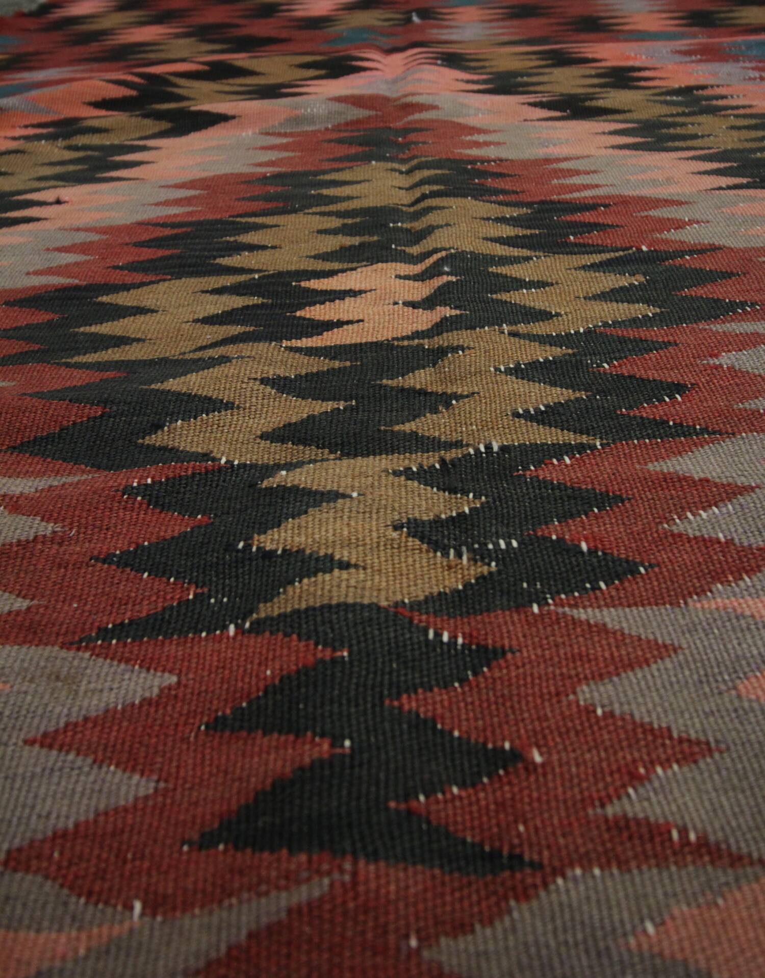 Zig-Zag Kilim Runner Rug, Vintage 1980s Wool Tribal Carpet 298 x 99 cm