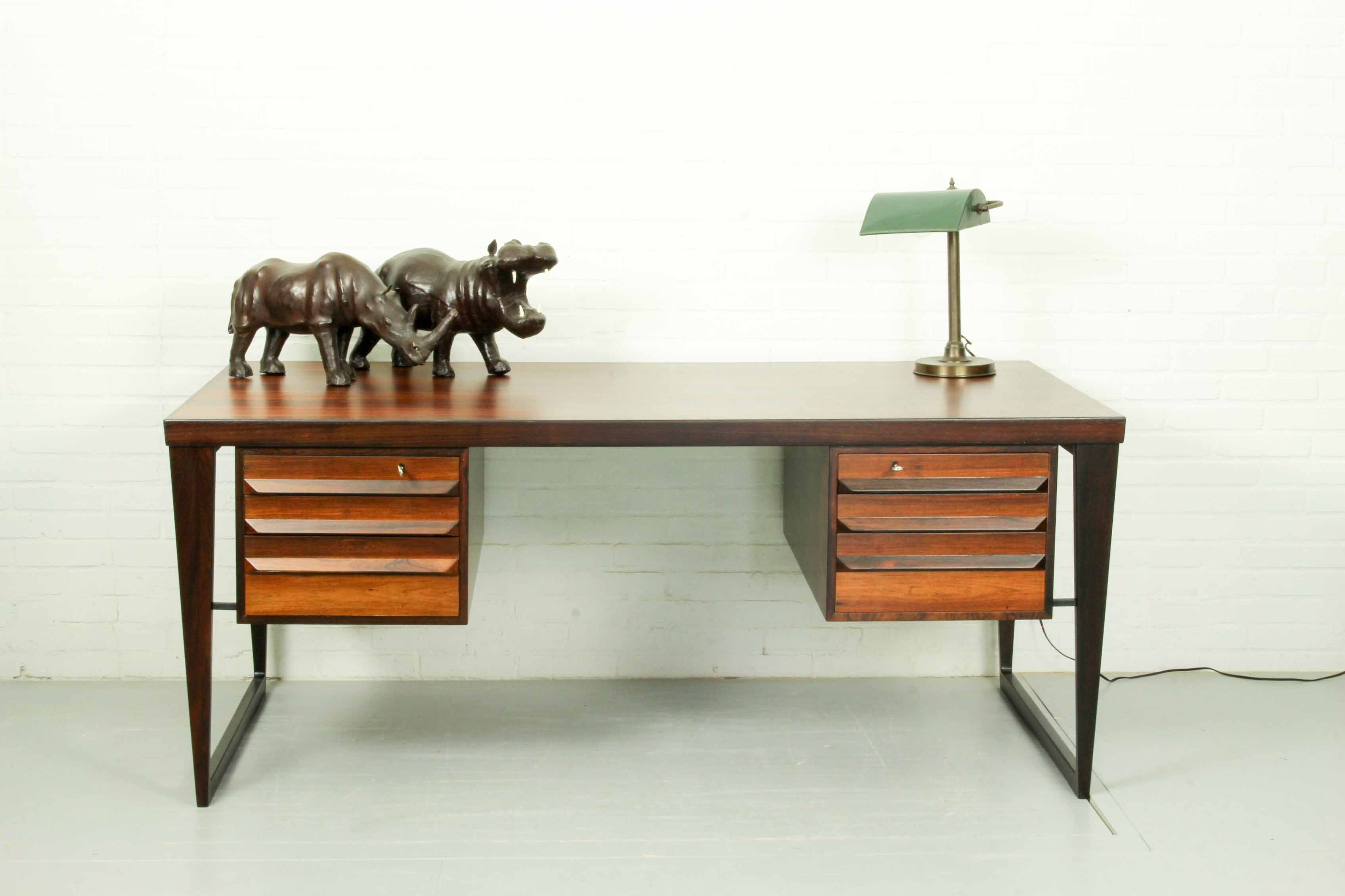 Bureau en palissandre du milieu du siècle par Kai Kristiansen