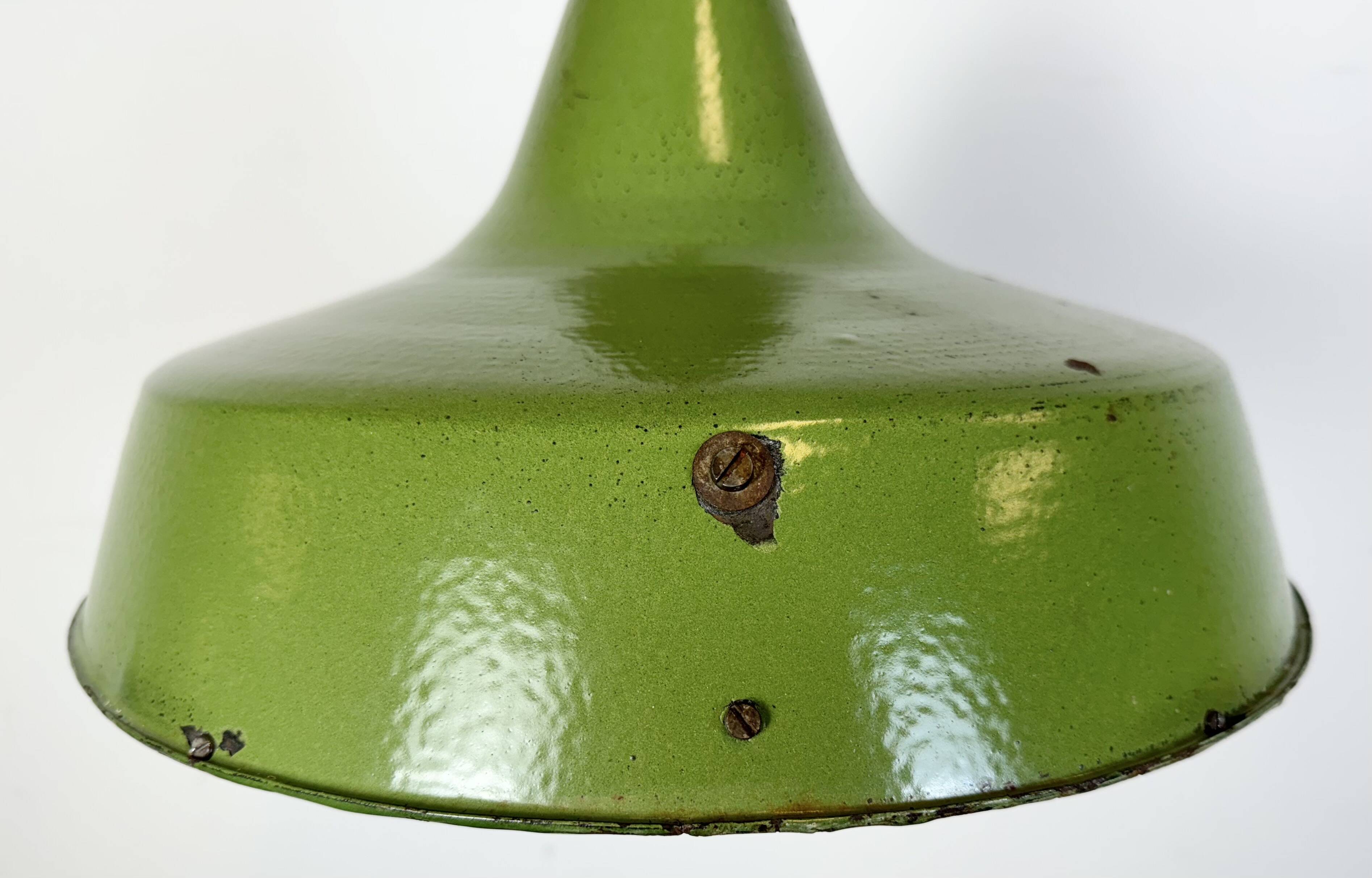 Industrial Italian Green Enamel Factory Pendant Lamp, 1960s