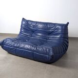 Canapé deux places Togo en cuir bleu de Michel Ducaroy pour Ligne Roset, France, années 1980