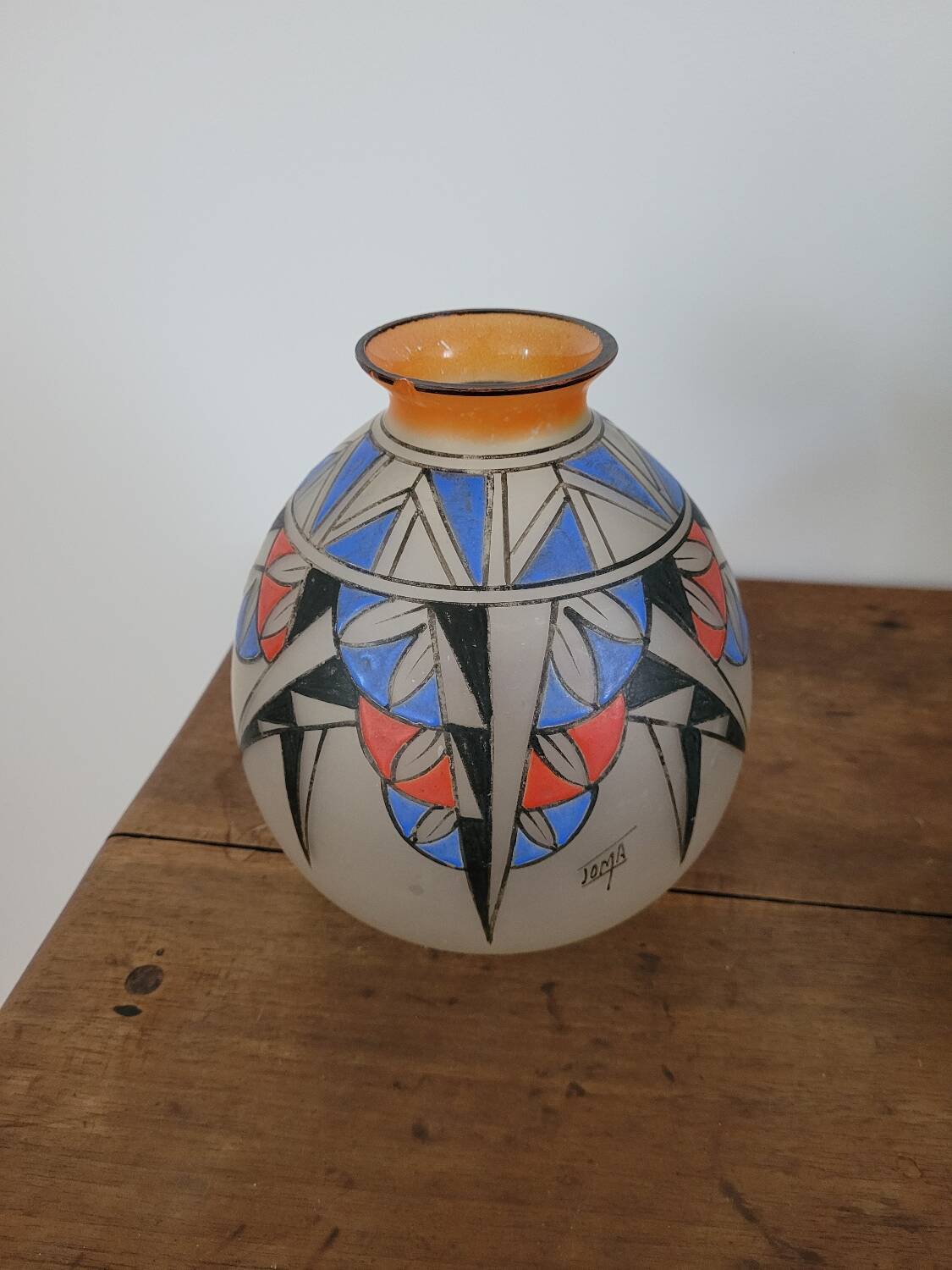 Vase Joma début XXe motif art déco