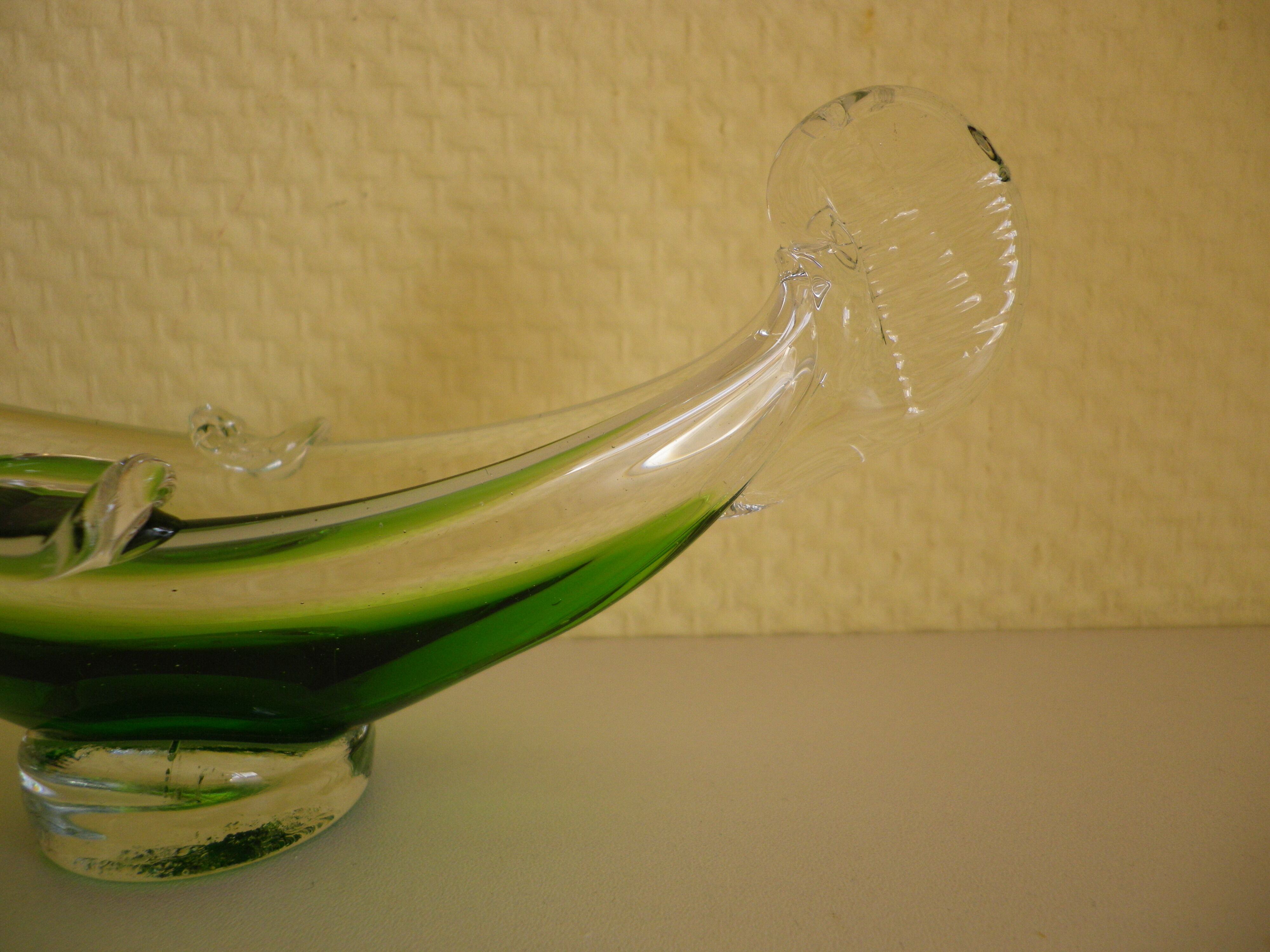 Murano glass ashtray in the shape of a gondola - Italy