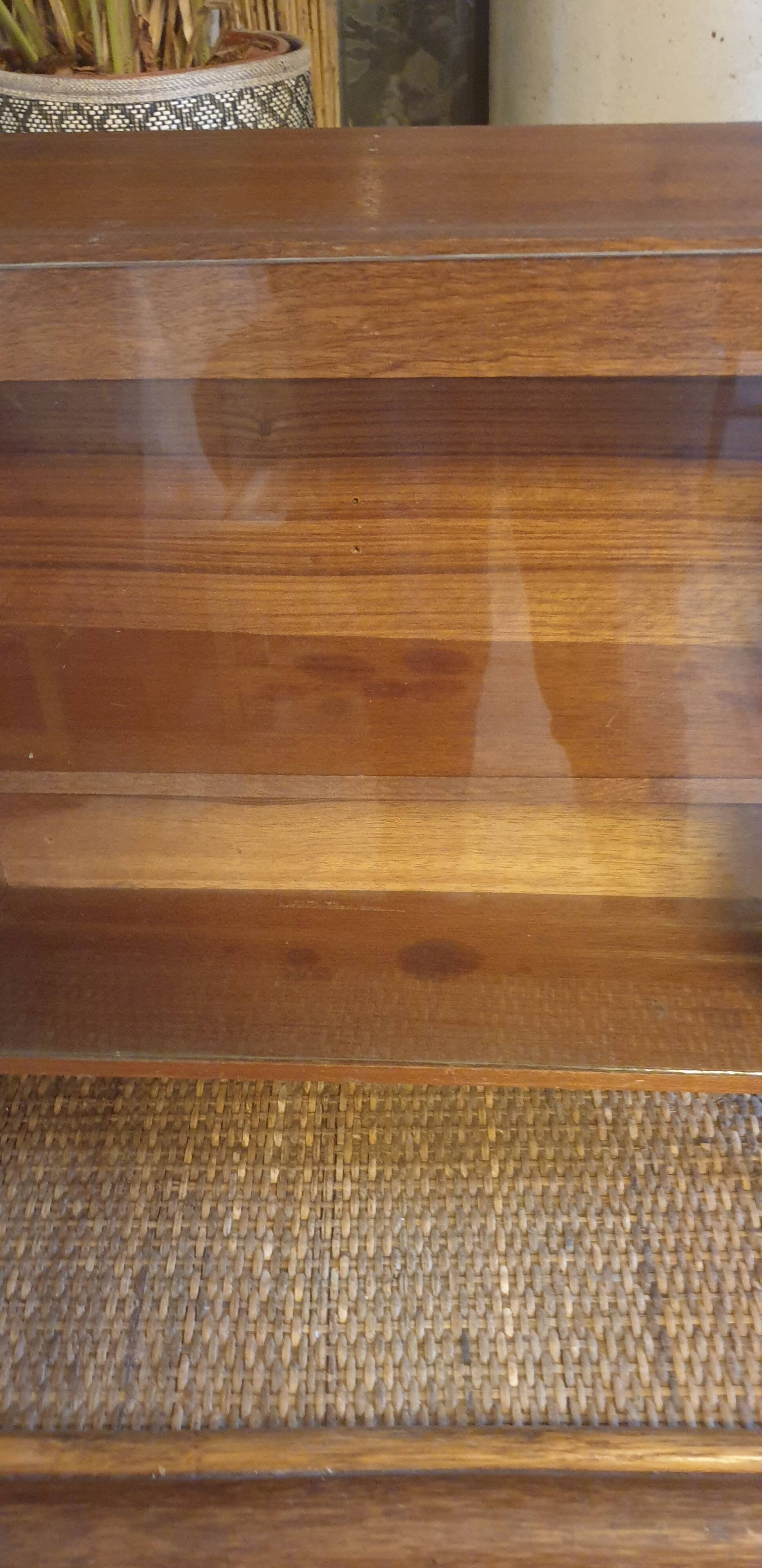 Étagère vitrine