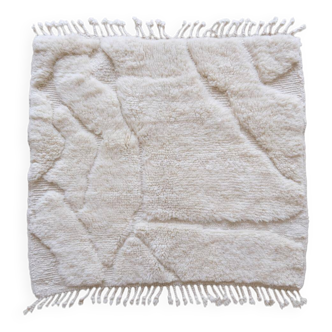 Beni MRirt White Rug - 114 x 103 cm