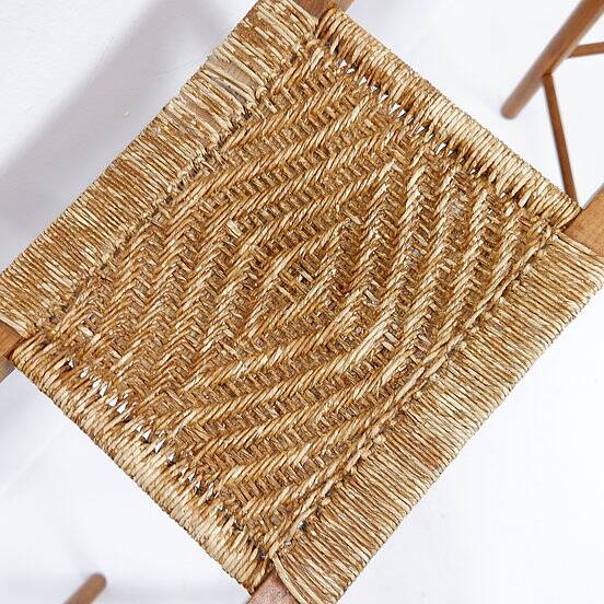 Set of 3 bar stools in Oak and Rush woven seat